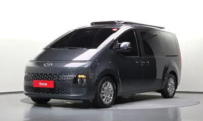 Hyundai Staria · 2022 год