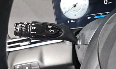 Hyundai Avante 2025, 25921 км, за 16895.27 USD - фото 27