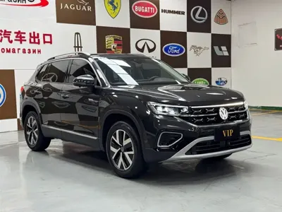 Volkswagen Tayron 2022, 12000 км, за 28802.57 USD