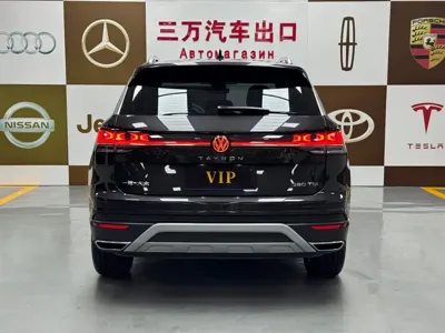Volkswagen Tayron 2022, 12000 км, за 28802.57 USD