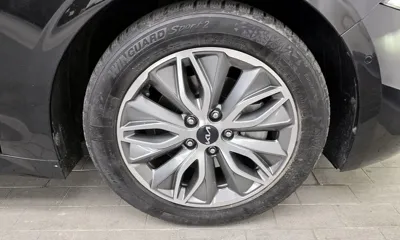 Kia K5 2022, 108336 км, за 12547.07 USD