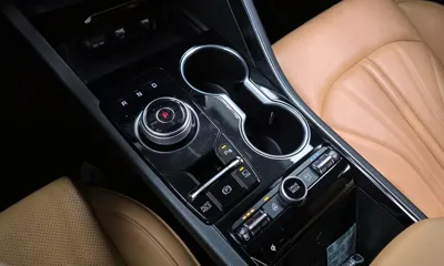 Kia K5 2022, 108336 км, за 12465.54 USD - фото 9