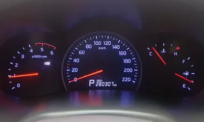Kia Canival 2012, 280274 км, за 1758.16 USD - фото 8