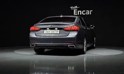 Hyundai Genesis 2016, 123739 км, за 7862.57 USD