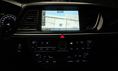 Hyundai Genesis 2016, 123739 км, за 7862.57 USD - фото 14