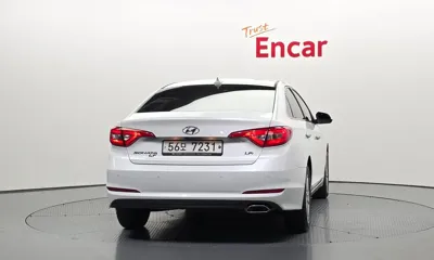 Hyundai Sonata 2016, 110063 км, за 5276.88 USD
