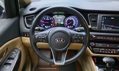 Kia Canival 2019, 63746 км, за 17592.23 USD - фото 13