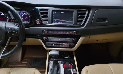 Kia Canival 2019, 63746 км, за 17592.23 USD - фото 16