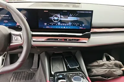 BMW i5 2025, 11200 км, за 38417 USD - фото 15