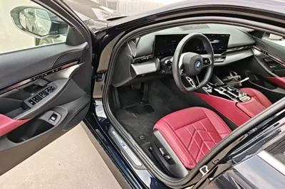 BMW i5 2025, 11200 км, за 38417 USD - фото 18