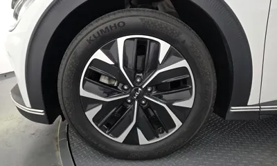 Kia EV6 2022, 87682 км, за 21402.57 USD