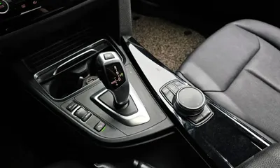 BMW 3-Series 2017, 157121 км, за 7928.64 USD - фото 9