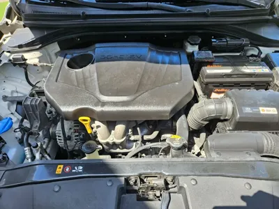 Hyundai Avante 2017, 110000 км, за 4465.16 USD - фото 6