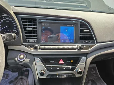 Hyundai Avante 2017, 110000 км, за 4465.16 USD - фото 7