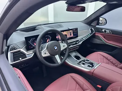 BMW X5 2025, 21000 км, за 78868.39 USD