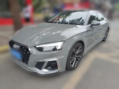 Audi A5 · 2021 год