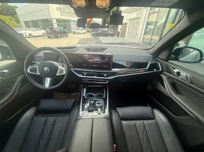 BMW X5 2025, 9950 км, за 69970.26 USD - фото 9