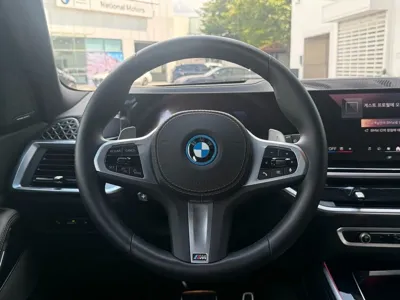 BMW X5 2025, 9950 км, за 69970.26 USD - фото 11