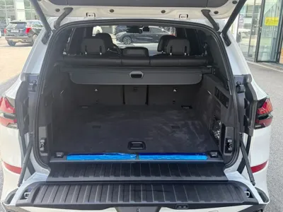 BMW X5 2025, 9950 км, за 69970.26 USD - фото 14