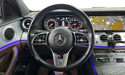 Mercedes-Benz E-Class 2020, 100363 км, за 19364.58 USD - фото 13