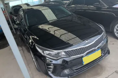 Kia K5 2016, 128500 км, за 6287 USD