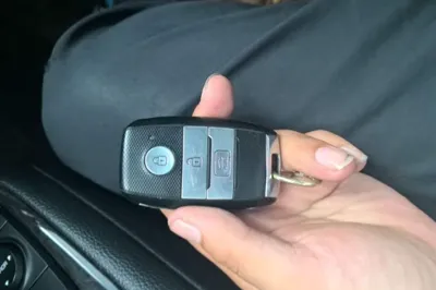 Kia K5 2016, 128500 км, за 6287 USD - фото 23