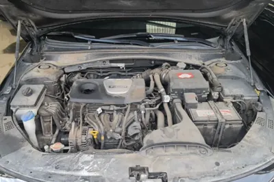 Kia K5 2016, 128500 км, за 6287 USD - фото 24
