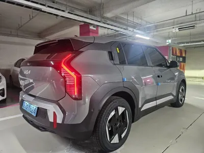 Kia EV3 2026, 1300 км, за 5460.57 USD