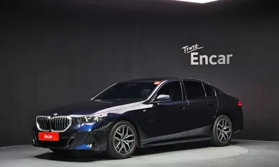 BMW 5-Series · 2025 год