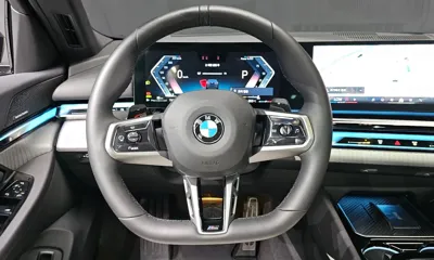 BMW 5-Series 2025, 9023 км, за 44177.5 USD - фото 14