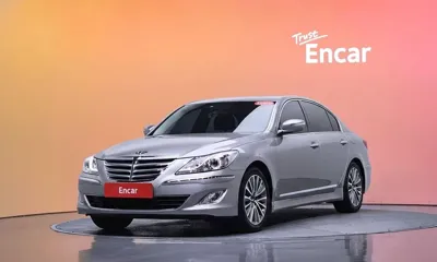 Hyundai Genesis · 2013 год