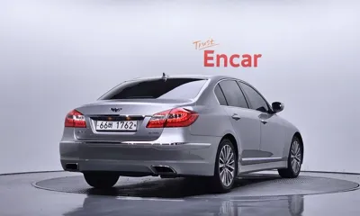 Hyundai Genesis 2013, 116329 км, за 5014 USD