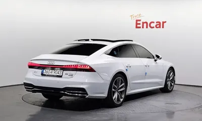 Audi A7 2021, 30477 км, за 33366.37 USD