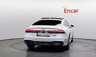 Audi A7 2021, 30477 км, за 33366.37 USD