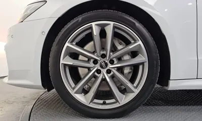 Audi A7 2021, 30477 км, за 33366.37 USD