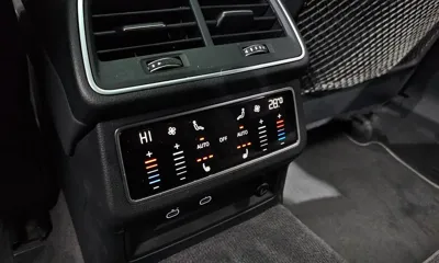 Audi A7 2021, 30477 км, за 33366.37 USD - фото 19