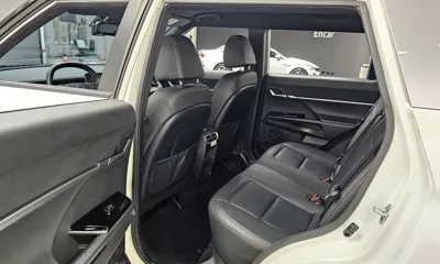 KG_Mobility_Ssangyong Torres 2023, 58945 км, за 14542.58 USD - фото 11