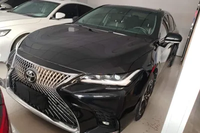 Toyota Avalon · 2022 год