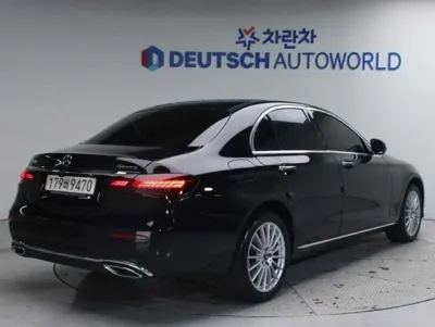 Mercedes-Benz E-Class 2023, 28661 км, за 30221.66 USD