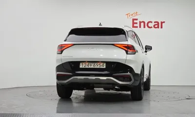 Kia Sportage 2023, 116967 км, за 15754.23 USD