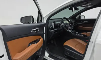 Kia Sportage 2023, 116967 км, за 15754.23 USD - фото 10