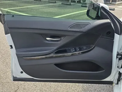 BMW 6-Series 2014, 191000 км, за 7069.71 USD - фото 9