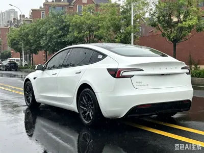 Tesla Model 3 2025, 13000 км, за 28849.52 USD - фото 9