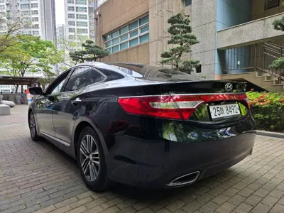 Hyundai Grandeur 2013, 137520 км, за 2923.75 USD - фото 8