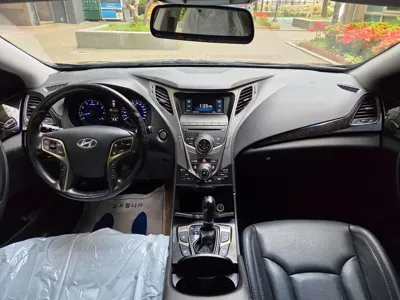 Hyundai Grandeur 2013, 137520 км, за 2923.75 USD - фото 11