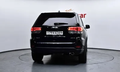 Jeep Cherokee 2019, 66486 км, за 12030.68 USD