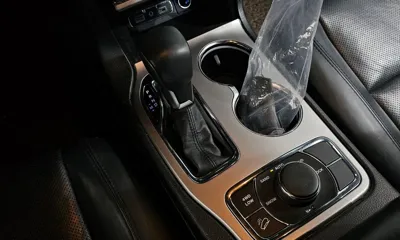 Jeep Cherokee 2019, 66486 км, за 12030.68 USD - фото 9