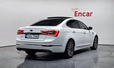 Kia K7 2015, 128471 км, за 3496.83 USD