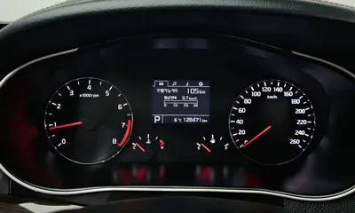 Kia K7 2015, 128471 км, за 3496.83 USD - фото 8