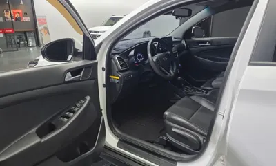 Hyundai Tucson 2019, 103654 км, за 8995.03 USD - фото 10